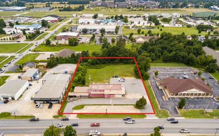 Pictures of Retail property located at 2806 S Walton Blvd, Bentonville, AR 72712 for sales - image #1