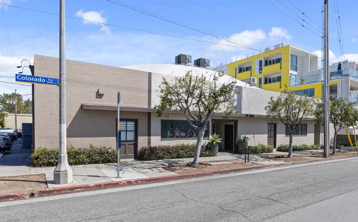 Pictures of Retail, Industrial, Mixed Use property located at 2948 Colorado Ave, Santa Monica, CA 90404 for sales - image #1
