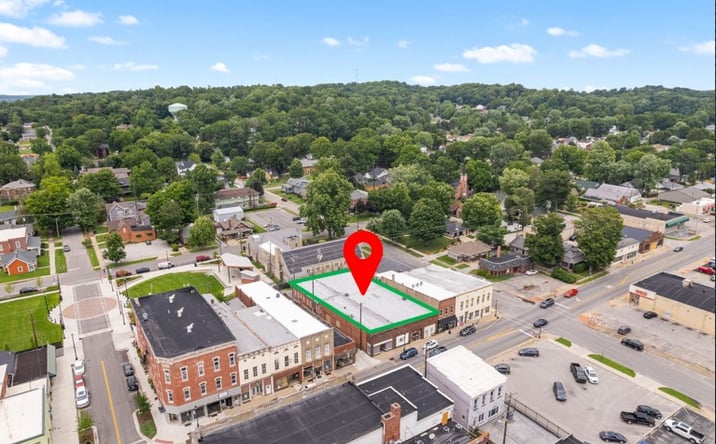 Pictures of Mixed Use, Office, Retail property located at 160 E Morgan St, Martinsville, IN 46151 for sales - image #1