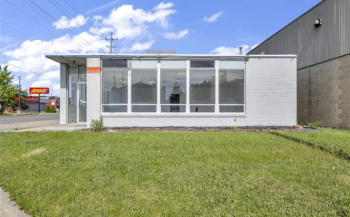 Pictures of Retail property located at 1400 N W Ave, Jackson, MI 49202 for sales - image #1