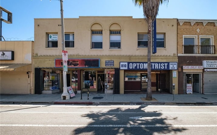 Pictures of Retail, Office property located at 810 N Avalon Boulevard, WILM, CA 90744 for sales - image #1