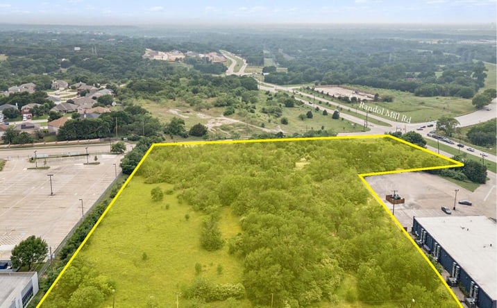 Pictures of Land property located at 265 Bridgewood Dr, Fort Worth, TX 76112 for sales - image #1