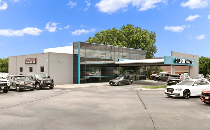 Pictures of Retail property located at 6341 N 28th St, Lincoln, NE 68504 for sales - image #1
