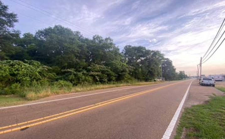 Pictures of Land property located at Highway 51, McComb, MS 39648 for sales - image #1