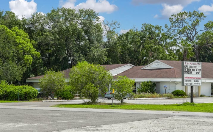 Pictures of Office property located at 5821 Gall Boulevard, Zephyrhills, FL 33542 for sales - image #1
