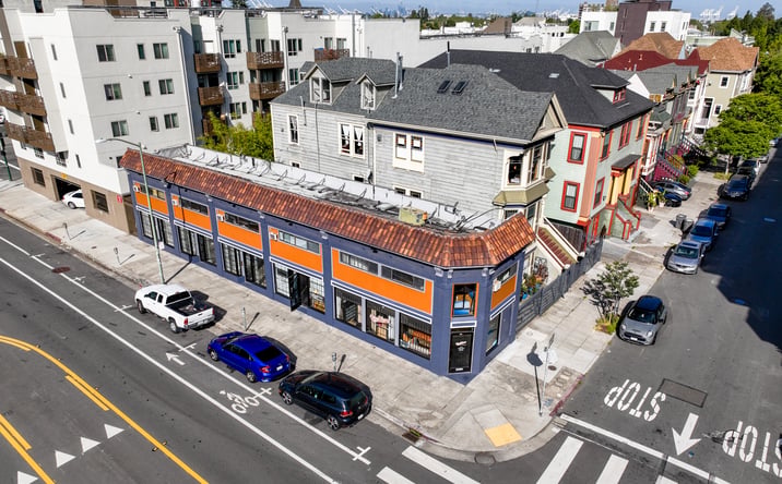 Pictures of Office, Retail property located at 1719 Jefferson St, Oakland, CA 94612 for sales - image #1