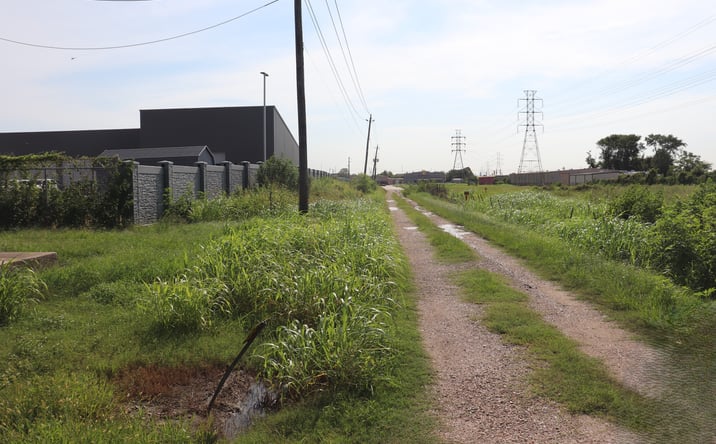 Pictures of Industrial property located at 427 Proctor Rd, Baytown, TX 77521 for sales - image #1