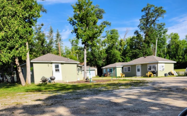 Pictures of Hospitality property located at 3583 State Highway 11 SE, Baudette, MN 56623 for sales - image #1