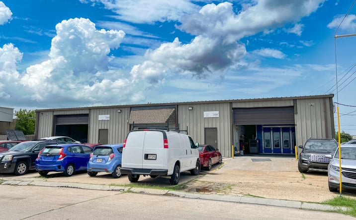 Pictures of Industrial property located at 1354 Carroll Street, Kenner, LA 70062 for sales - image #1