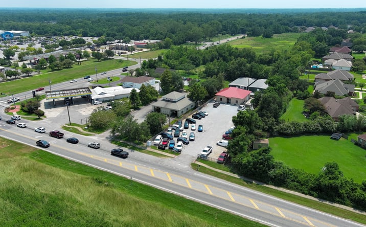 Pictures of Retail property located at 9960 Fairhope Ave, Fairhope, AL 36532 for sales - image #1