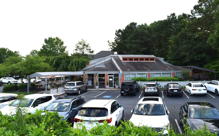 Pictures of Retail property located at 70 W Crossville Rd, Roswell, GA 30075 for sales - image #1