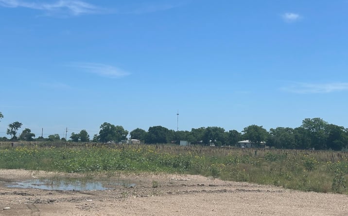 Pictures of Mobile Home Park property located at 304 E York St, Ganado, TX 77962 for sales - image #1