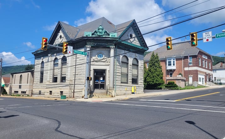 Pictures of Retail property located at 1 N Robinson Ave, Pen Argyl, PA 18072 for sales - image #1