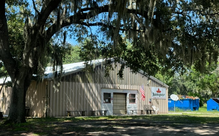 image of property at 10605 PINECREST RD Lithia FL 33547