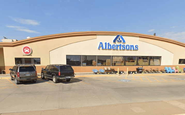 Pictures of Retail property located at 54181 US-2, Glasgow, MT 59230 for sales - image #1