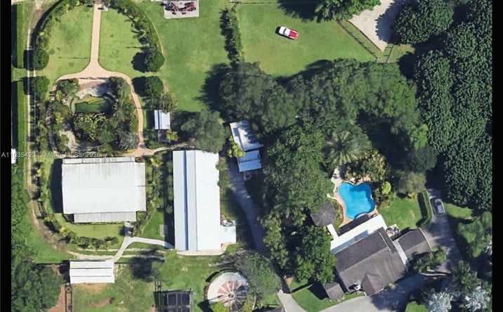Pictures of Land, Retail property located at 24207 SW 162 Avenue, Homestead, FL 33032 for sales - image #1