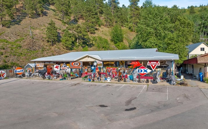Pictures of Business for Sale, Retail property located at 409 Cliff St, Deadwood, SD 57732 for sales - image #1
