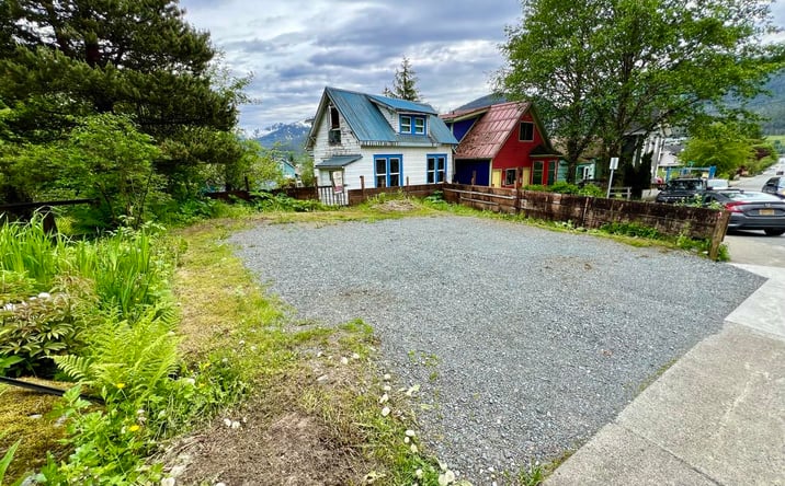 Pictures of Land property located at 275 Irwin St, Juneau, AK 99801 for sales - image #1