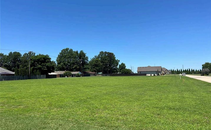 Pictures of Land property located at 12 Laurelwood Dr, Kennett, MO 63857 for sales - image #1