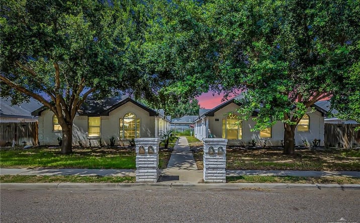 Pictures of Multifamily property located at 2109 Carlos Drive, Edinburg, TX 78541 for sales - image #1
