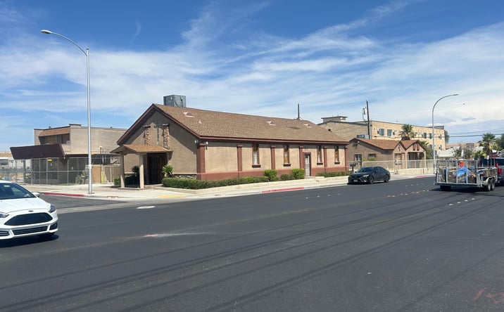 Pictures of Mixed Use, Special Purpose property located at 901 Stewart Ave, Las Vegas, NV 89101 for sales - image #1
