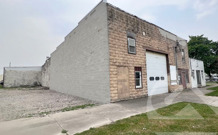 Pictures of Industrial property located at 225 & 235 Maple St, Metamora, OH 43540 for sales - image #1