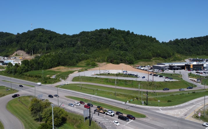 Pictures of Hospitality, Land, Mixed Use, Office, Self Storage property located at 305 Callahan Dr, Knoxville, TN 37912 for sales - image #1