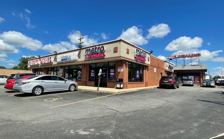 Pictures of Retail property located at 3200 W 159th St, Markham, IL 60428 for sales - image #1