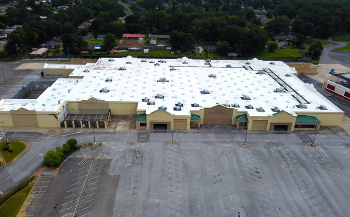 Pictures of Retail property located at 7201 Aaron Aronov Drive, Fairfield, AL 35064 for sales - image #1