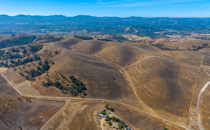 Pictures of Land property located at E Hwy 41, Templeton, CA 93465 for sales - image #1