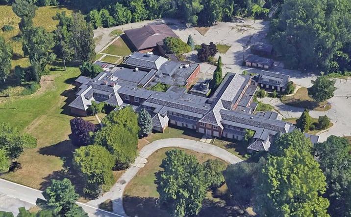 Pictures of Hospitality, Multifamily, Special Purpose property located at 26755 Ballard St, Harrison Township, MI 48045 for sales - image #1