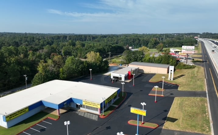 Pictures of Industrial, Retail, Special Purpose property located at 630 Hampshire Dr, Gaffney, SC 29341 for sales - image #1