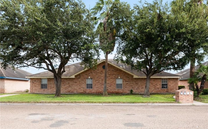 Pictures of Multifamily property located at 2307 Kimberly Lane, Edinburg, TX 78541 for sales - image #1