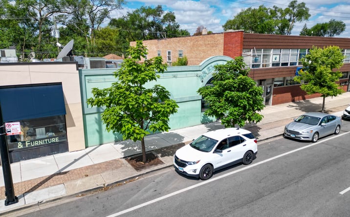 Pictures of Retail property located at 10350 S Western Ave, Chicago, IL 60643 for sales - image #1