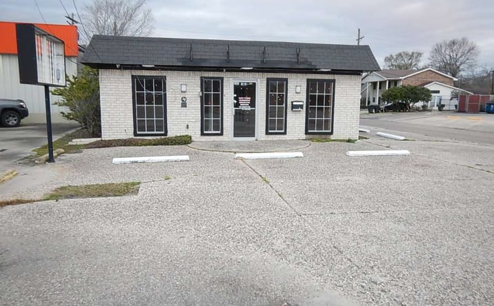 Pictures of Retail, Office property located at 3604 Nederland Ave, Nederland, TX 77627 for sales - image #1