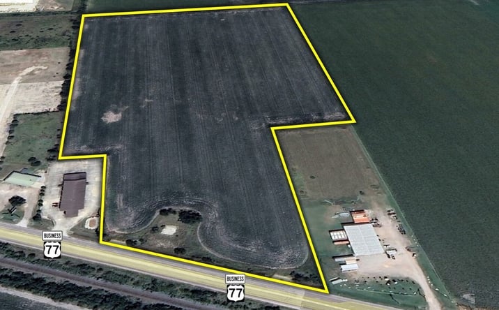 Pictures of Land property located at 2233 N Bus Hwy 77, Robstown, TX 78380 for sales - image #1