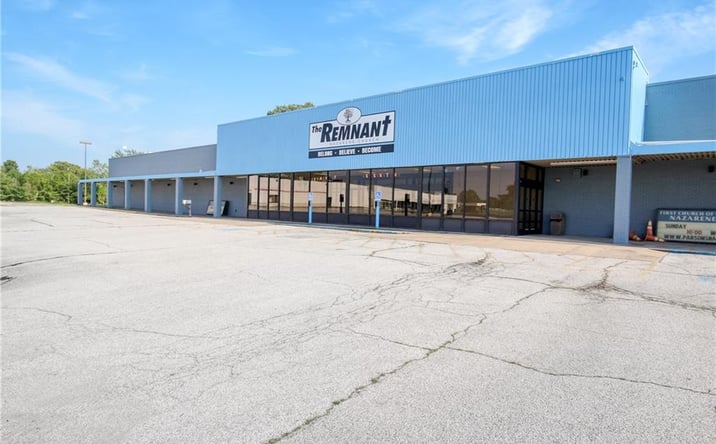 Pictures of Office, Special Purpose, Industrial property located at 300 E Main Street, Parsons, KS 67357 for sales - image #1