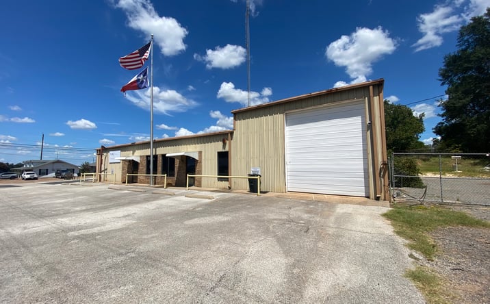 Pictures of Industrial, Office property located at 2300 TX-322, Henderson, TX 75652 for sales - image #1