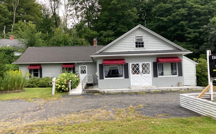 Pictures of Mixed Use, Office, Retail property located at 1595 CT-85, Montville, CT 06370 for sales - image #1