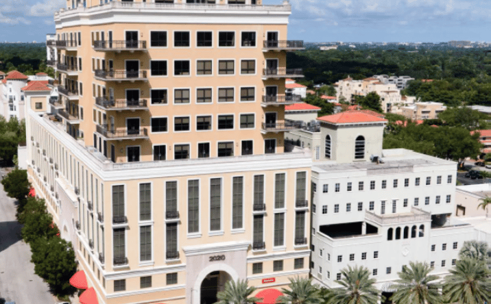 Pictures of Office property located at 2020 Ponce de Leon, Coral Gables, FL 33134 for sales - image #1