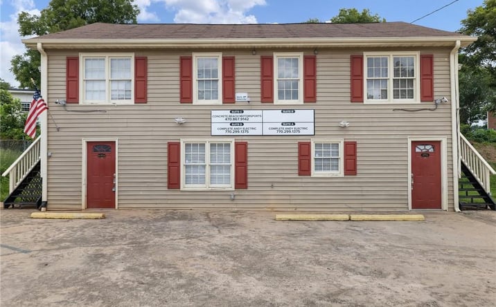 Pictures of Office property located at 245 W Moreno Street, Buford, GA 30518 for sales - image #1