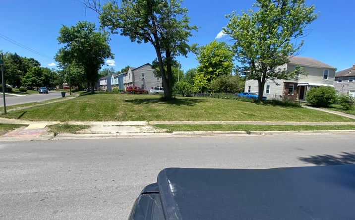 Pictures of Land, Multifamily property located at 847 S Ogden Avenue, Columbus, OH 43204 for sales - image #1
