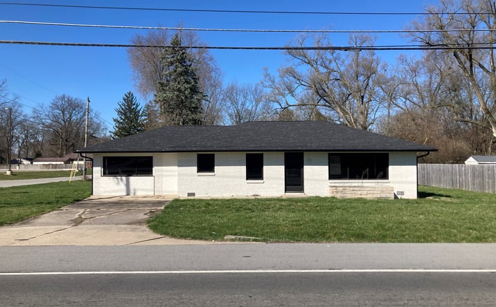 Pictures of Office, Retail property located at 3615 S Scatterfield Rd, Anderson, IN 46013 for sales - image #1