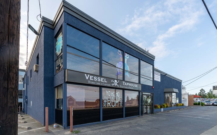 Pictures of Industrial, Retail property located at 15615 Hwy 99, Lynnwood, WA 98087 for sales - image #1