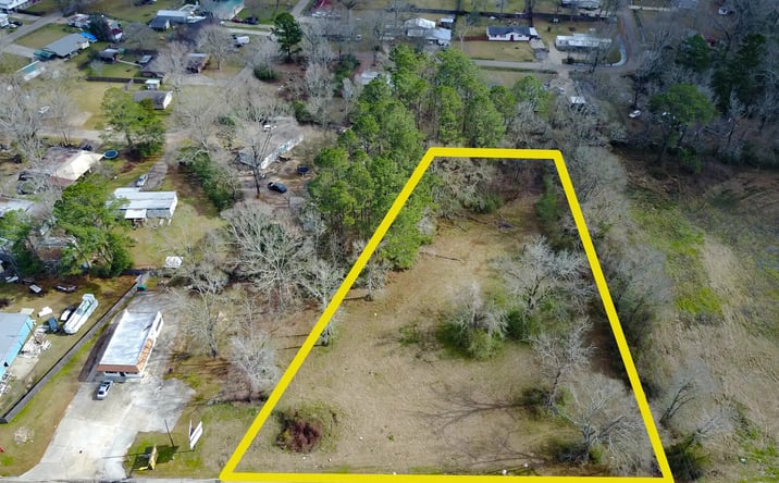 Pictures of Land property located at 31300 LA-16, Denham Springs, LA 70726 for sales - image #1