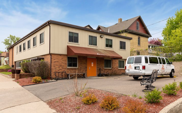 Pictures of Office property located at 800 N 42nd Ave / 4217 Aldrich Ave N., Minneapolis, MN 55412 for sales - image #1