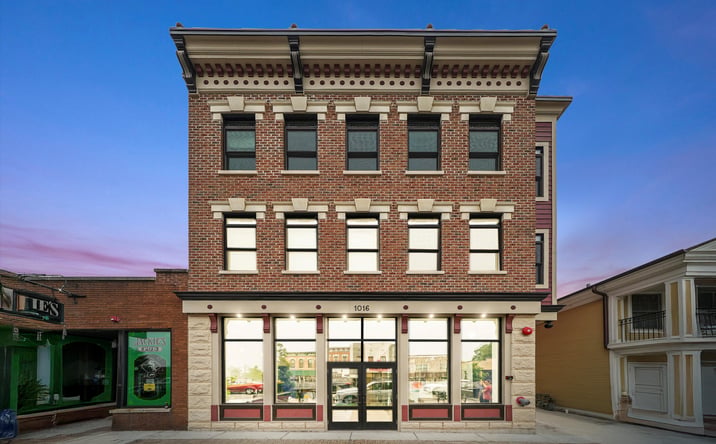 Pictures of Multifamily property located at 1016 S State St, Lockport, IL 60441 for sales - image #1