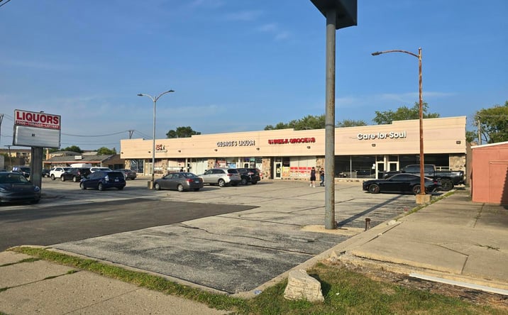 Pictures of Business for Sale, Retail property located at 1185 Elmhurst Road, Des Plaines, IL 60016 for sales - image #1