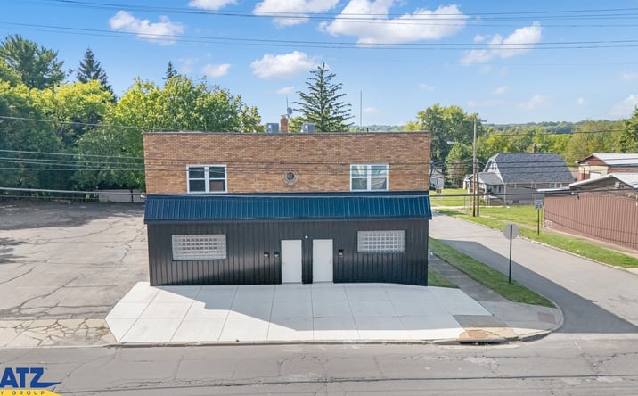 Pictures of Office, Retail property located at 3143 Mahoning Ave, Youngstown, OH 44509 for sales - image #1