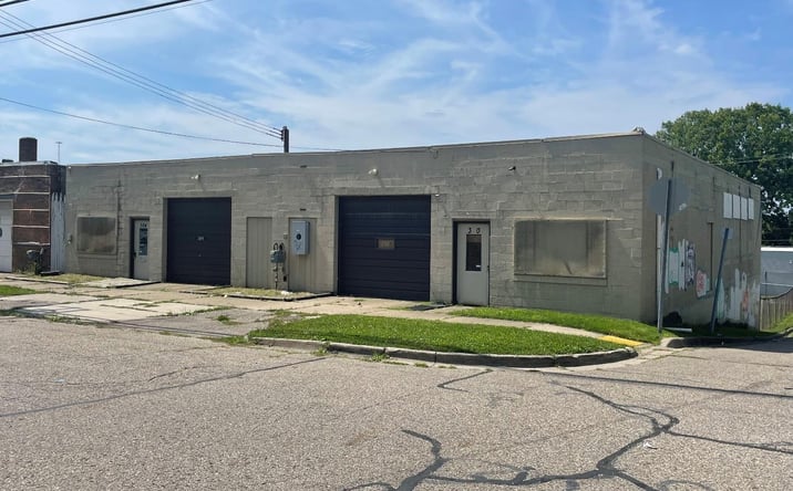 Pictures of Industrial property located at 300 S Hosmer St, Lansing, MI 48912 for sales - image #1